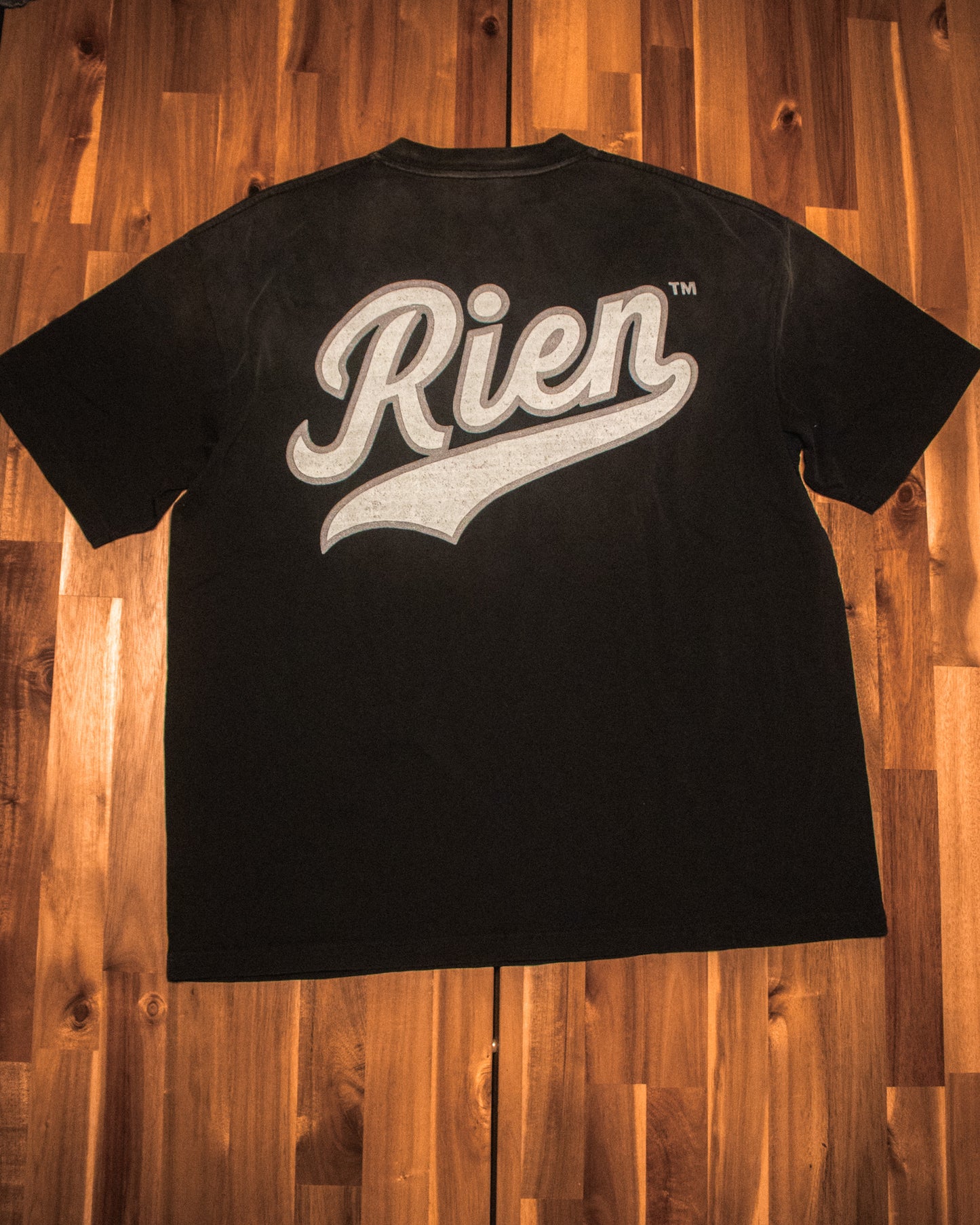 Staple “Rien”